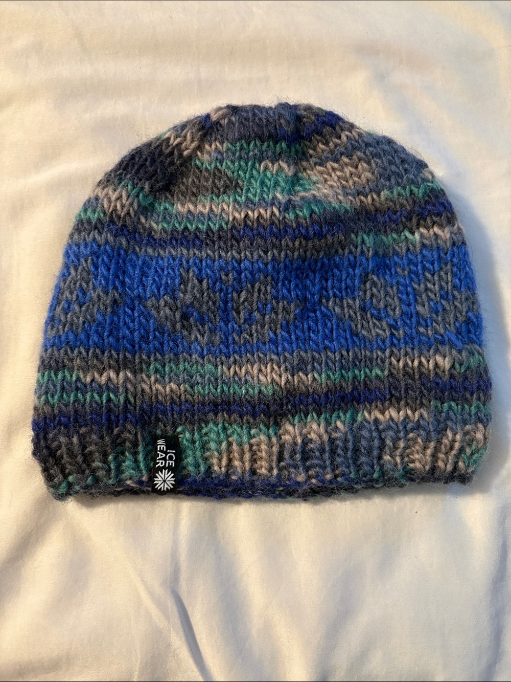 Icewear Women's Multicolor Blue Knit Beanie